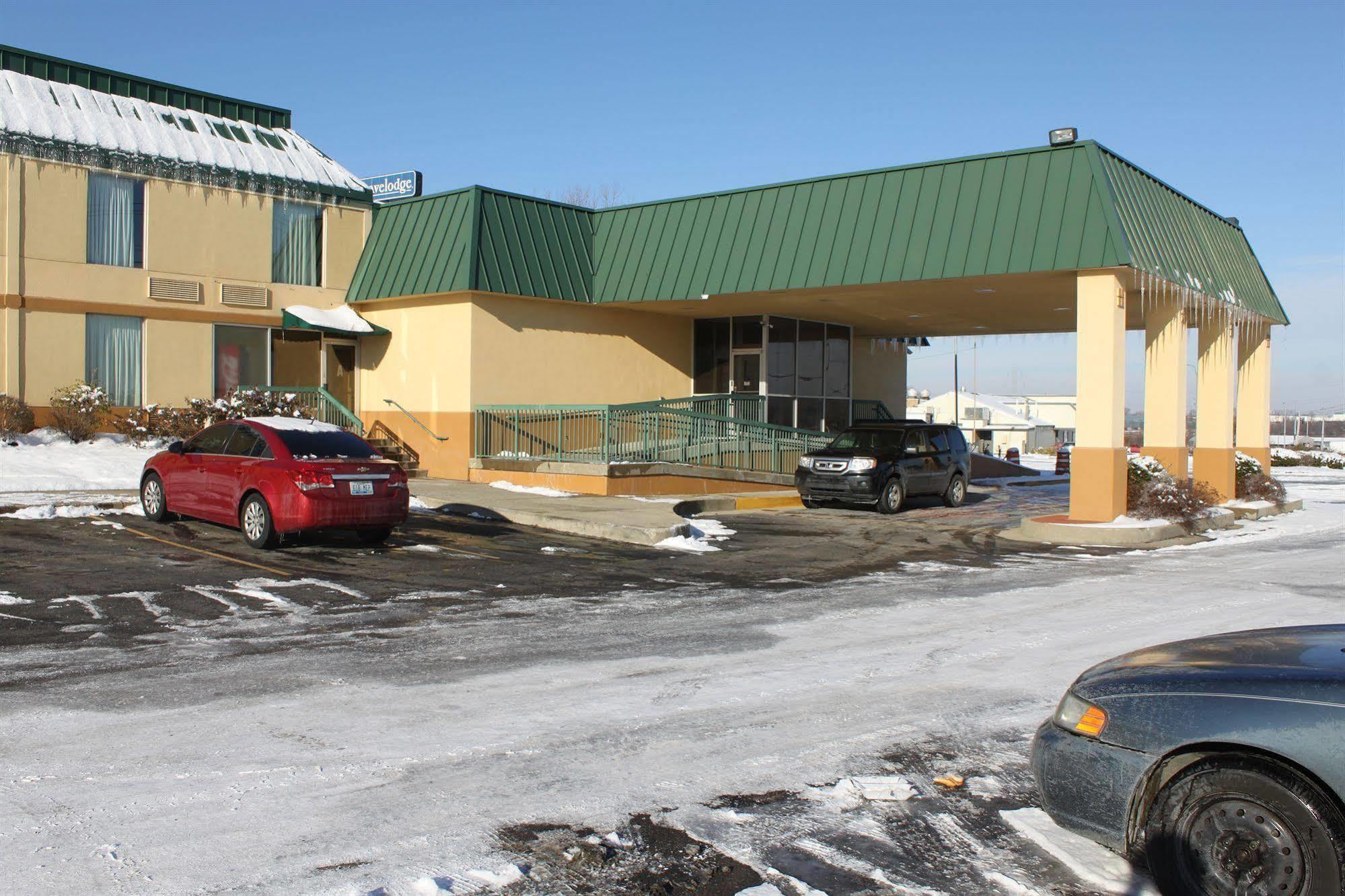 Baymont By Wyndham Florence Cincinnati Esterno foto