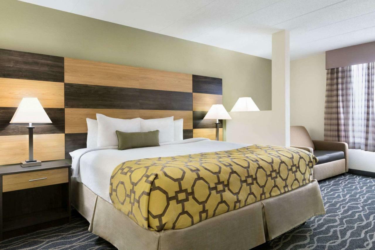 Baymont By Wyndham Florence Cincinnati Esterno foto